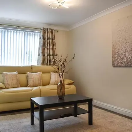 34 Buckthorn Grove Holiday home *